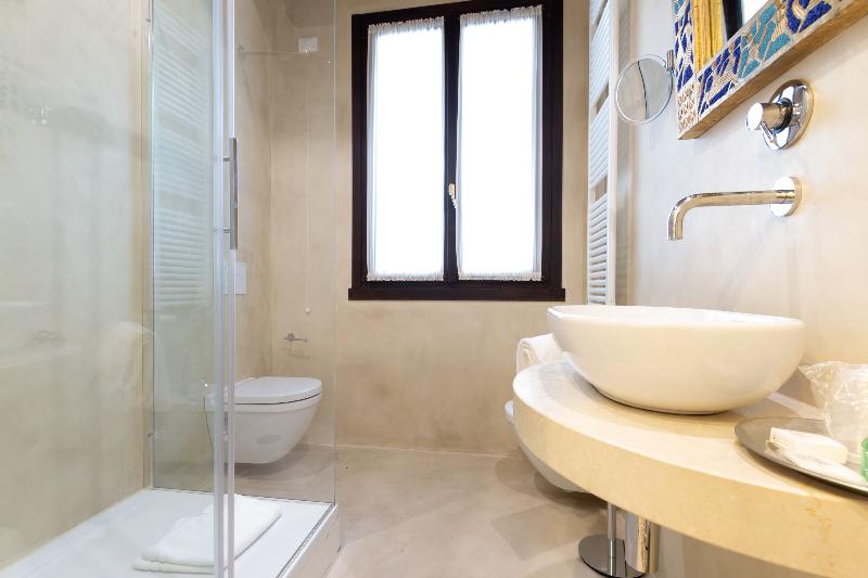 اتاق لوکس, Granda Sweet Suites