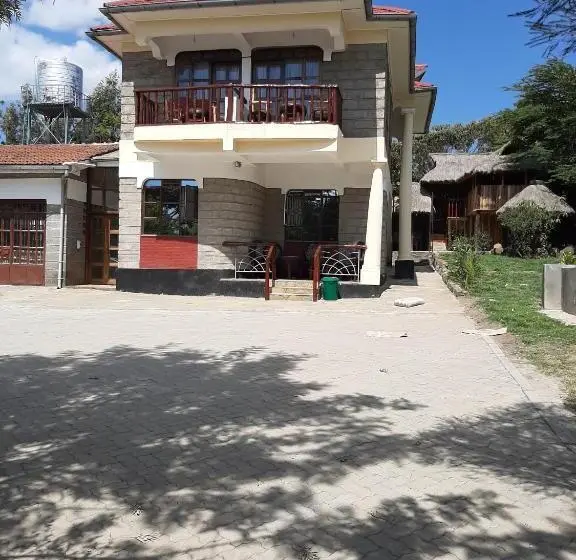 اتاق استاندارد با بالکن, Merinja Guest House