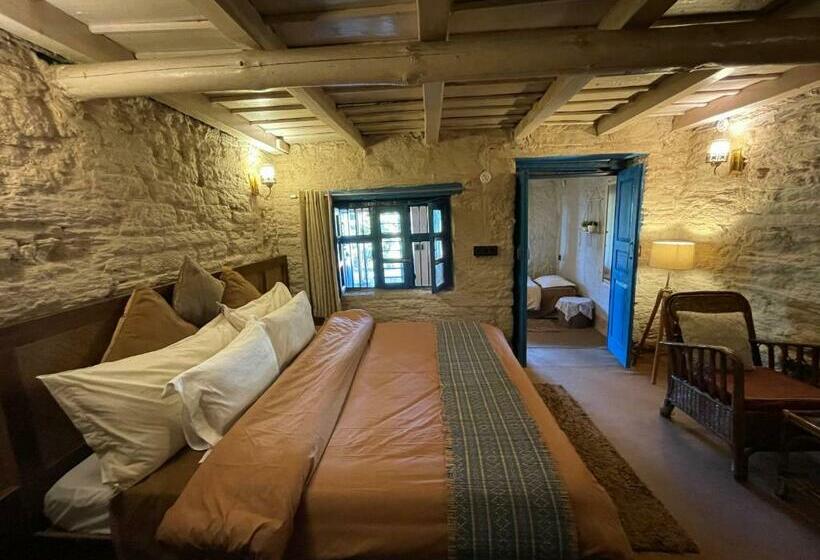 جناح غرفتين نوم, Shivaya Since 1953