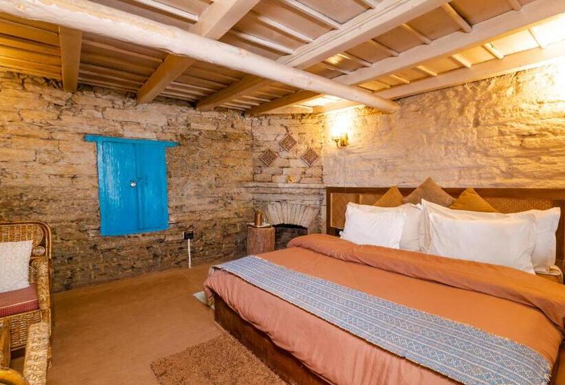 جناح غرفتين نوم, Shivaya Since 1953