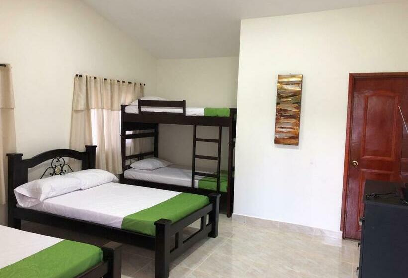 Семейный Номер, Alojamiento Campestre Hawaii