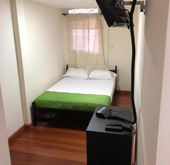 Номер Стандарт Трехместный, Alojamiento Campestre Hawaii