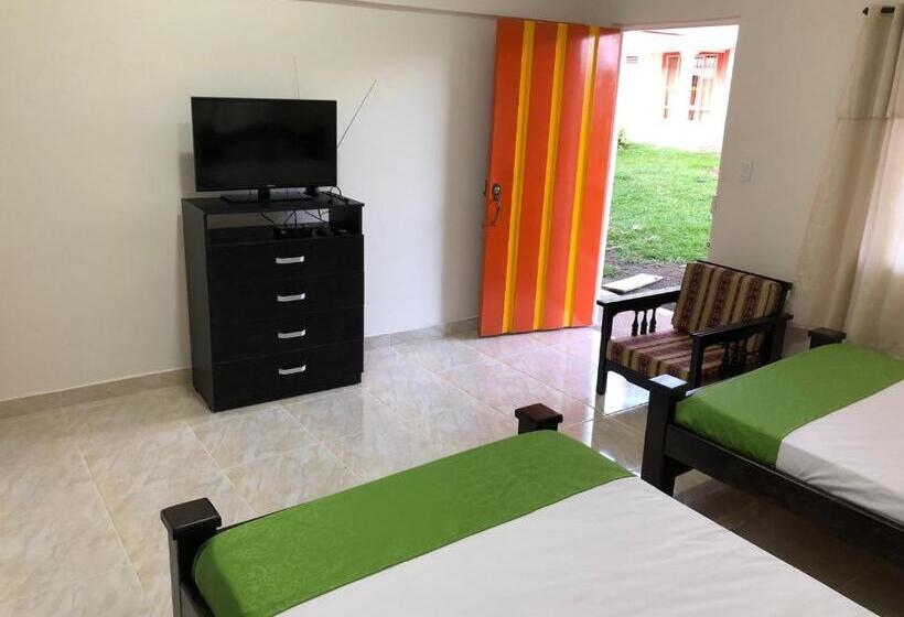 Семейный Номер, Alojamiento Campestre Hawaii