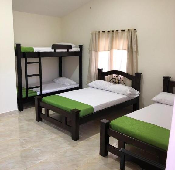 Семейный Номер, Alojamiento Campestre Hawaii