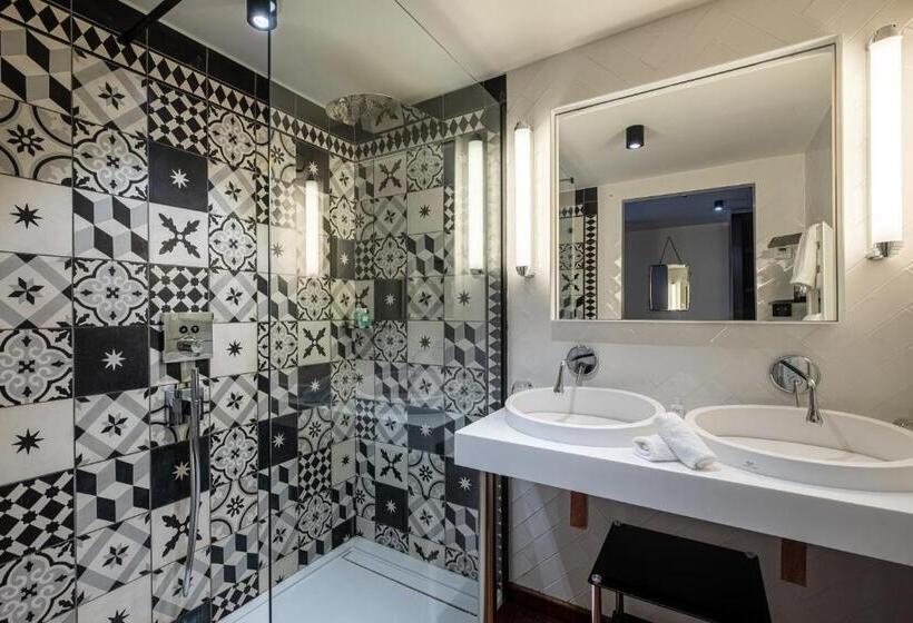 اتاق لوکس با چشمانداز باغ, Le Palais Gallien Hôtel & Spa