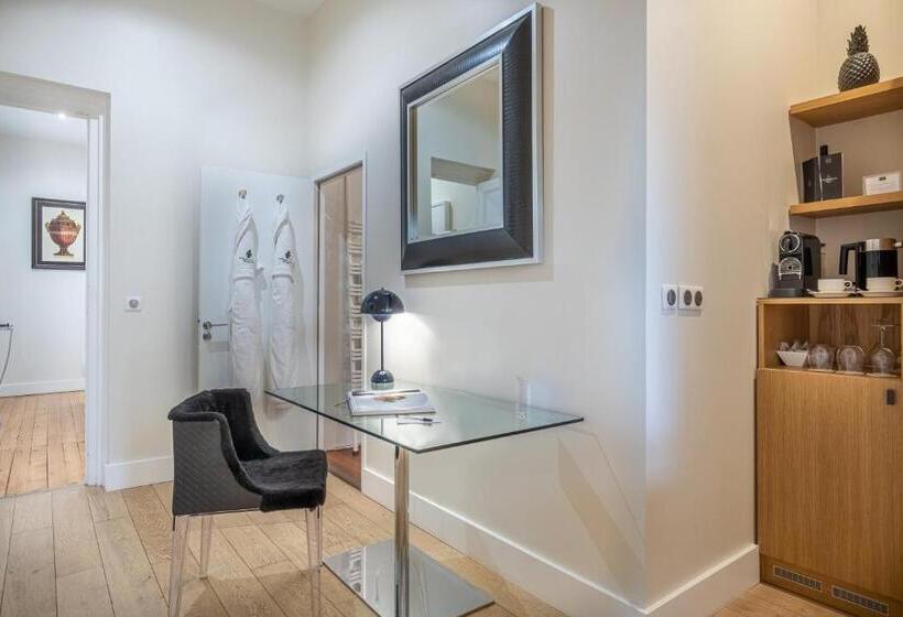 Suite with Terrace, Le Palais Gallien Hôtel & Spa