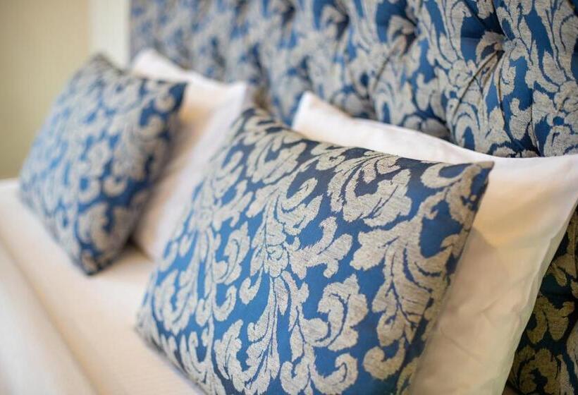 디럭스 전망 룸, The Wind Castle