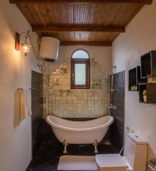 산 전망 스위트, The Wind Castle