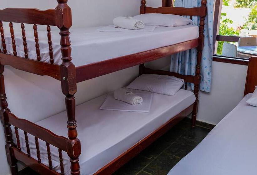 חדר סטנדרט לארבעה, Pousada Brisa De Saquarema