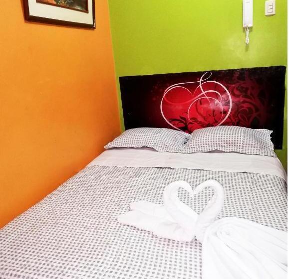 اتاق استاندارد یک نفره, Sombrero De Paja