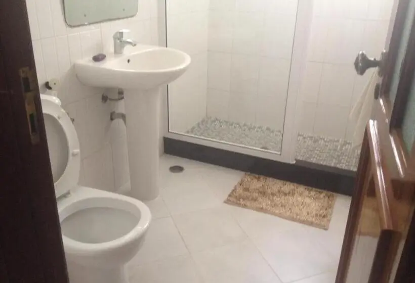 اتاق لوکس با چشم‌انداز شهر, Residencial Monte Cara