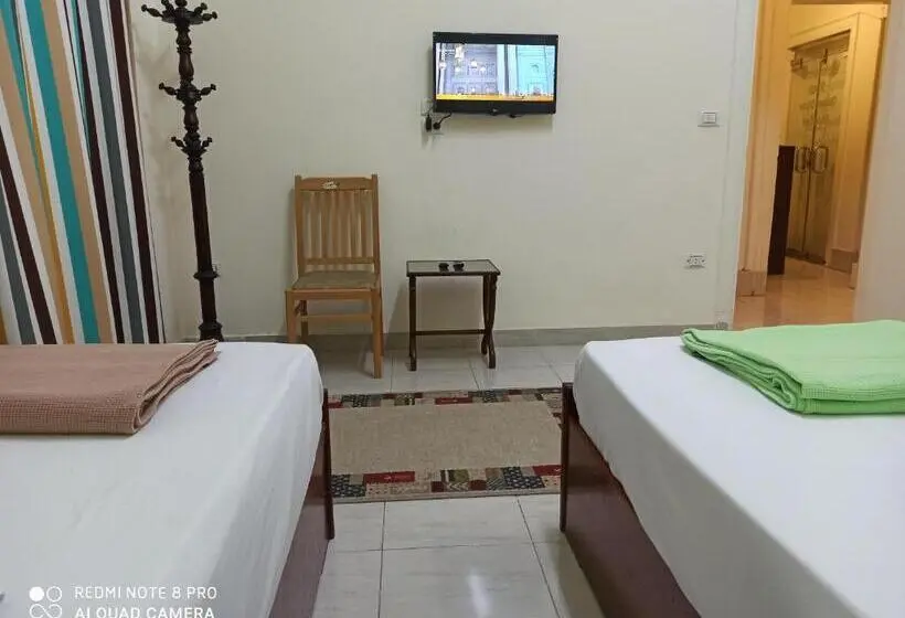 اتاق استاندارد, Golden Star Hostel