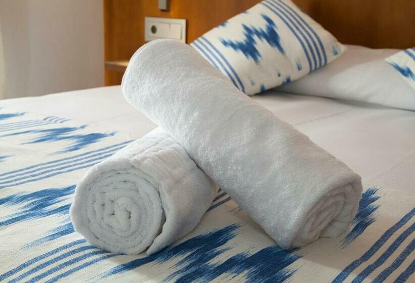 Номер Стандарт с Балконом, Ca N Bestard Adults Only