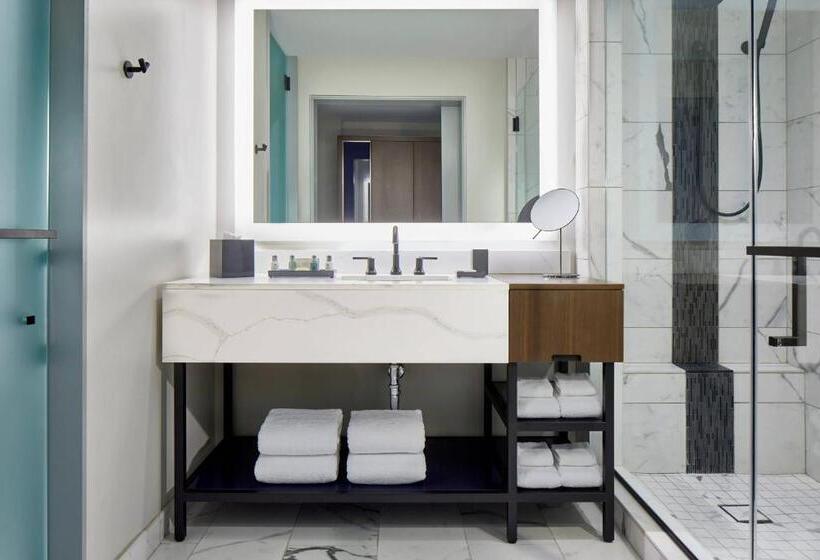 غرفة قياسية سرير كينج, The Daytona, Autograph Collection