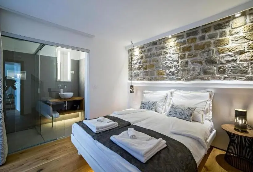 اتاق استاندارد با بالکن, Memento B&b Piran