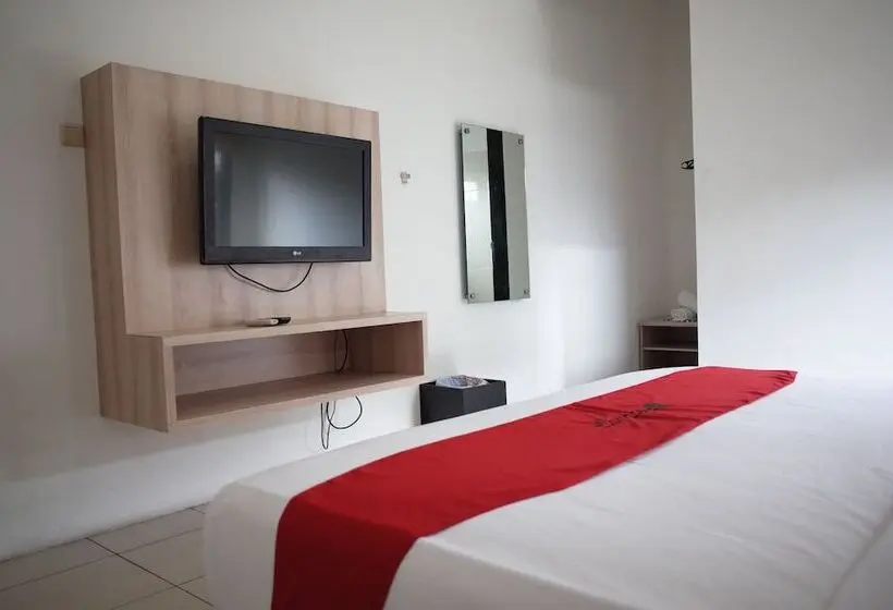 スタンダードルーム, Reddoorz Near Taman Kota Lapang Merdeka Sukabumi