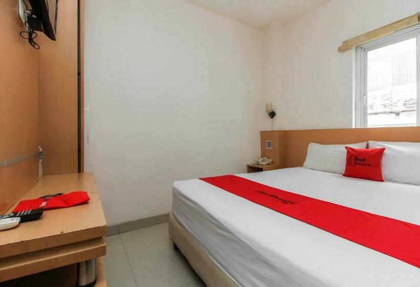 스탠다드 룸, Reddoorz Plus Near Galaxy Bekasi