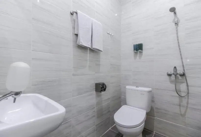 デラックスルーム, Reddoorz Plus Near Galaxy Bekasi