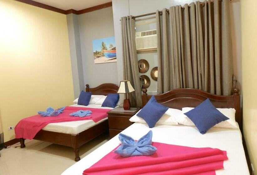 Номер Стандарт Трехместный, Connecting Flight Mactan Cebu Hostel