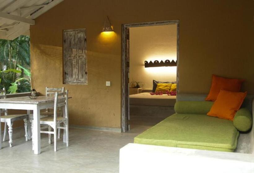 带花园景观的标准洋房, Five