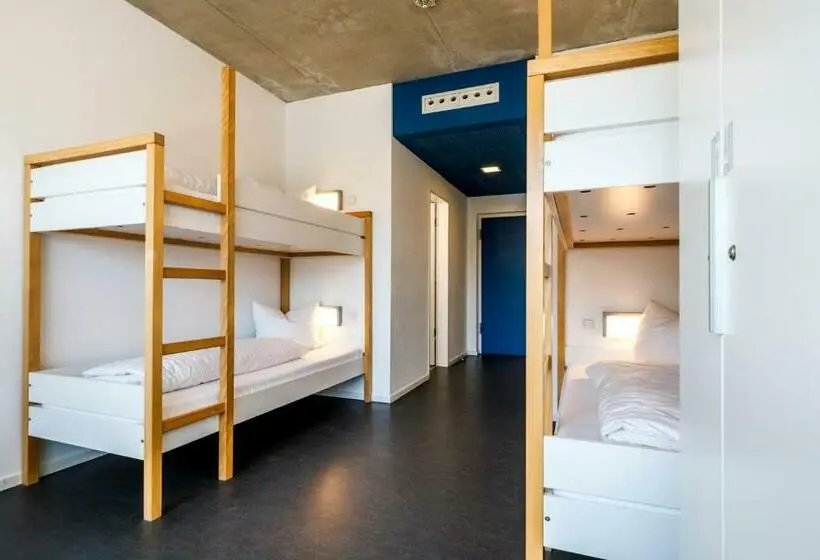 ルームシェアのワンベッド, Jugendherberge Schweinfurt
