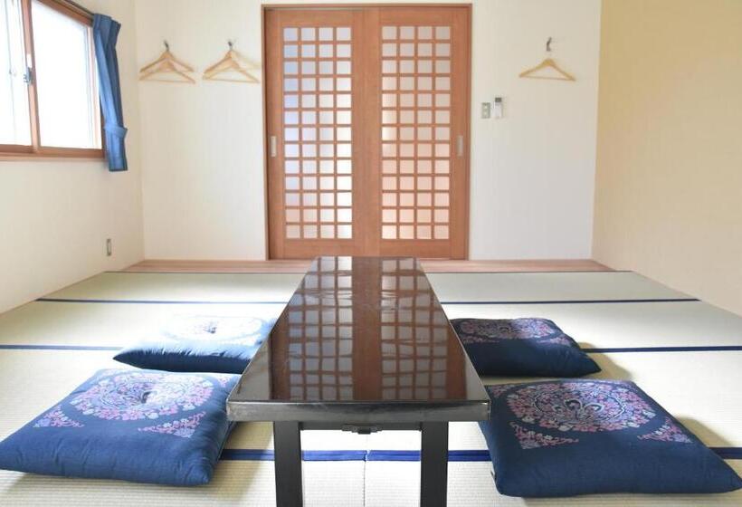 חדר סטנדרטי לארבעה עם חדר אמבטיה משותף, 4s Stay Awaikeda Ekimae