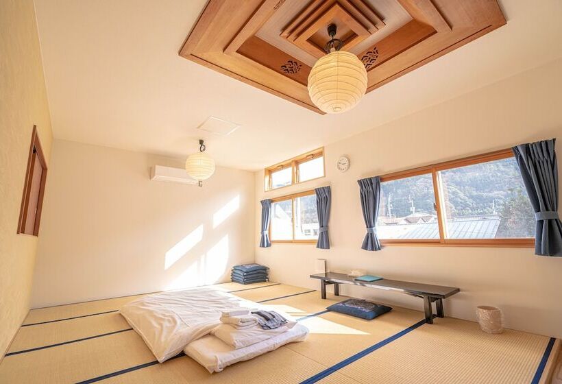 חדר סטנדרט לארבעה, 4s Stay Awaikeda Ekimae