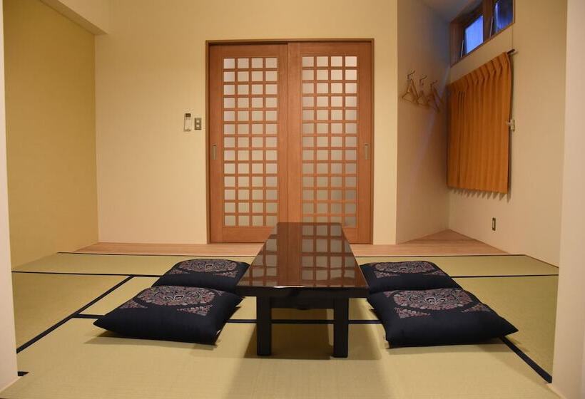 חדר סטנדרט לארבעה, 4s Stay Awaikeda Ekimae