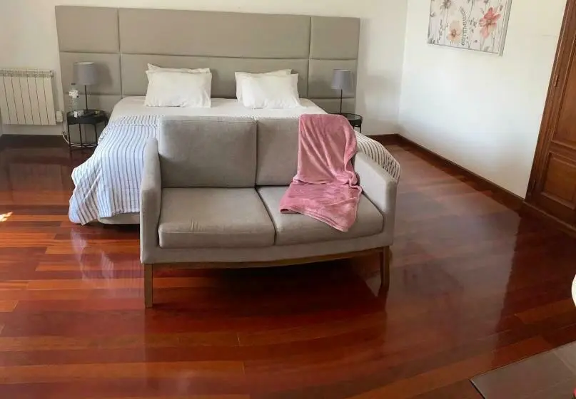 ３ベッドルームハウス, The Oak´s Wolf Country House