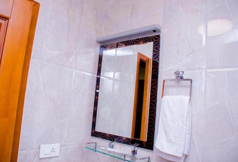 اتاق لوکس, Platinum