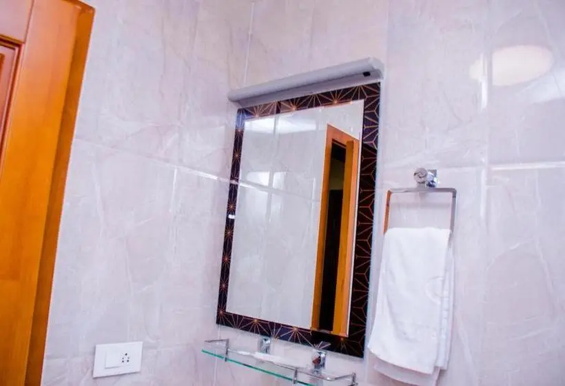 اتاق لوکس, Platinum