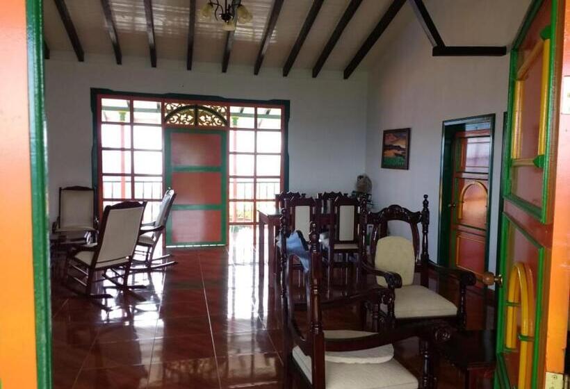 스탠다드 룸, Paraíso Tropical