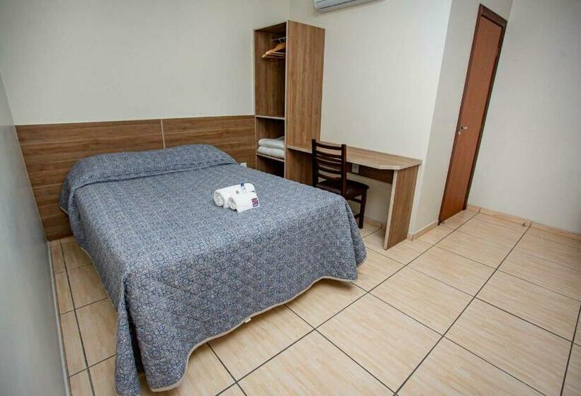 スタンダードシングルルーム, Zandoná