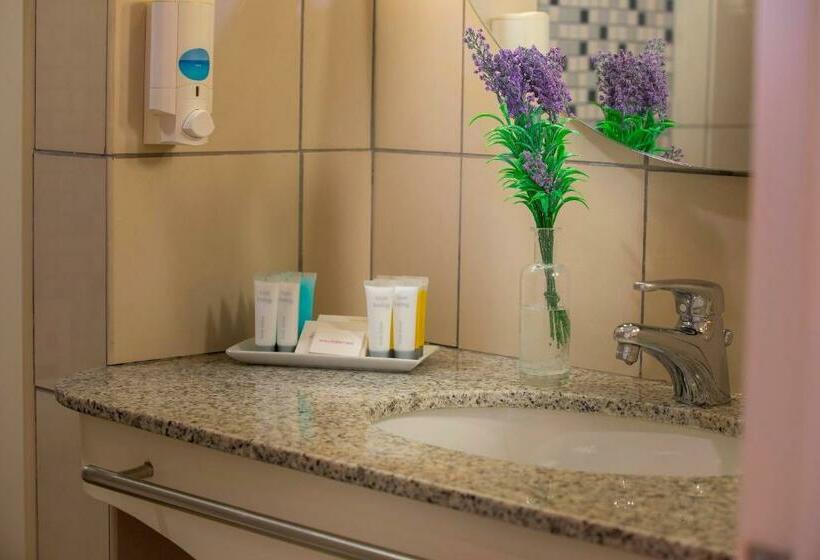 Люкс 2 Спальни, Louis Althea Beach