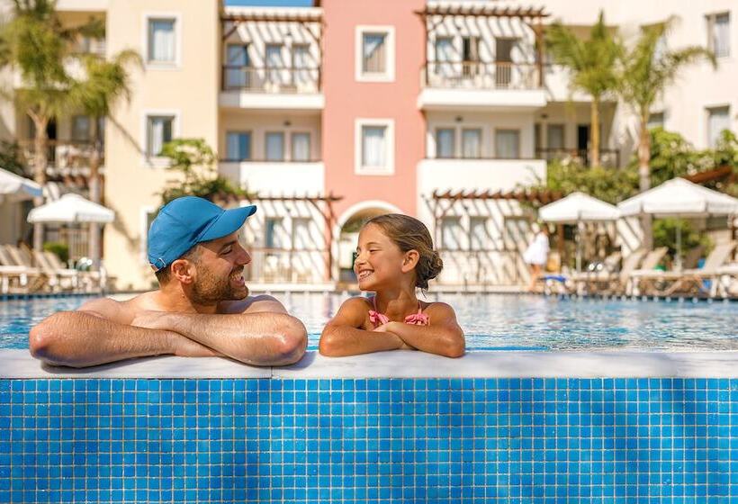 Люкс Боковой Вид на Море, Louis Althea Beach