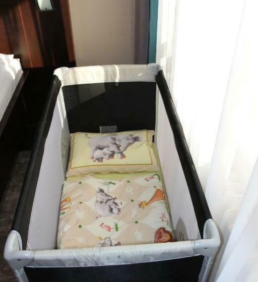 سوییت جونیور لوکس, Crystal