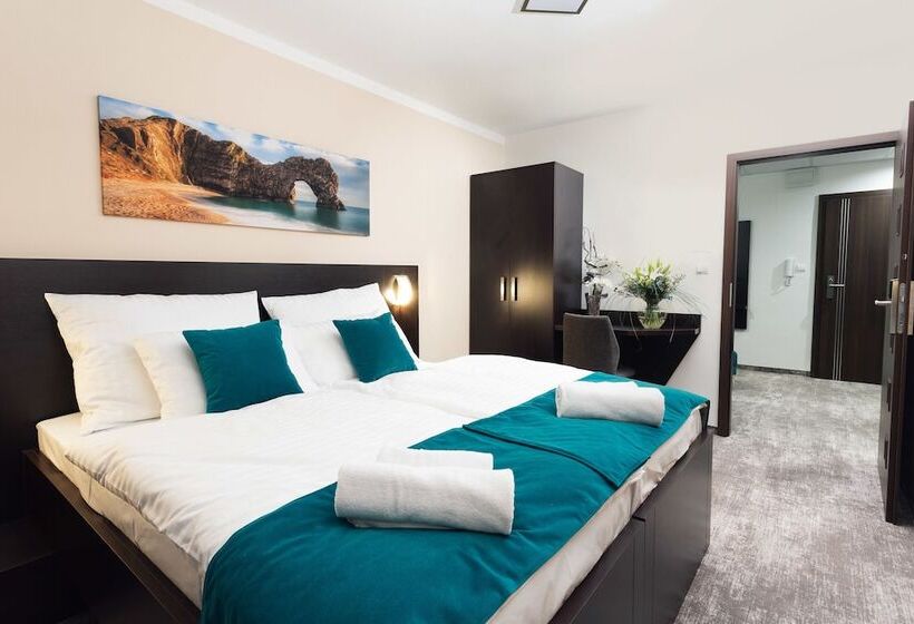 سوئیت 2 خوابه, Crystal