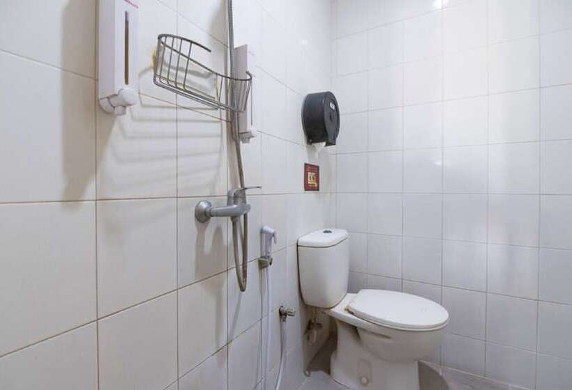 Номер Стандарт, Reddoorz @ Urip Sumoharjo