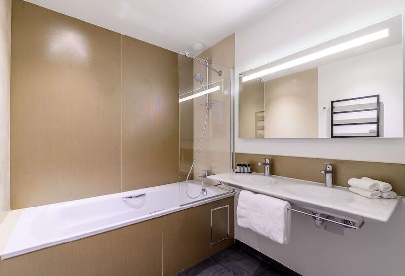 غرفة قياسية, Kyriad Prestige Amiens Poulainville   Hotel And Spa