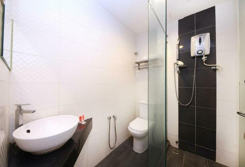 اتاق استاندارد, Oyo 442 Marvelton