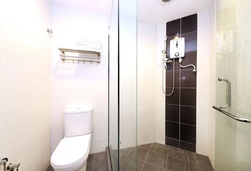 スイート（家族用）, Oyo 442 Marvelton