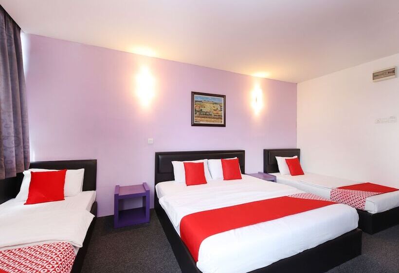 家庭套房, Oyo 442 Marvelton