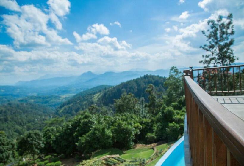 Трехместный Президентский, Villa Vajrapani