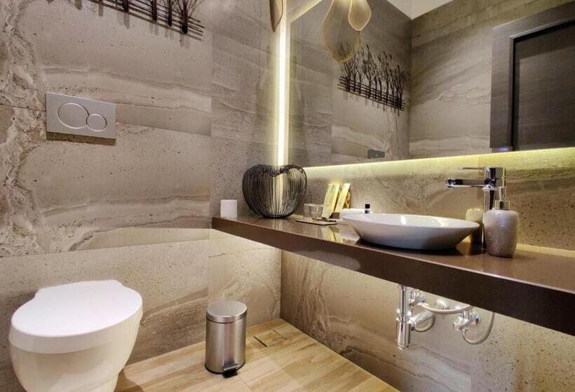 Люкс Премиум, Fazlani Natures Nest  The Wellness Retreat