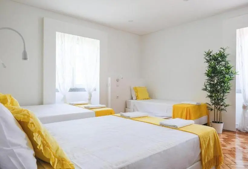 سوییت خانوادگی, 4u Lisbon Airport Suites