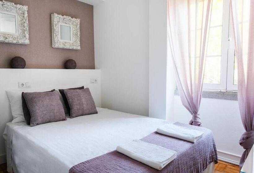 سوییت سوپریور, 4u Lisbon Airport Suites