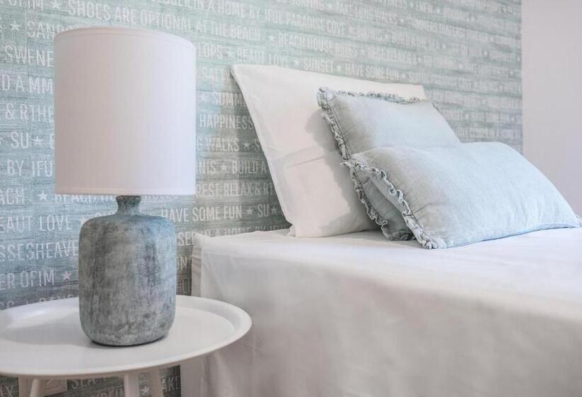 سوییت جونیور با بالکن, 4u Lisbon Airport Suites