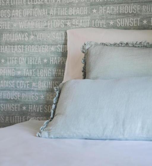 سوییت جونیور با بالکن, 4u Lisbon Airport Suites