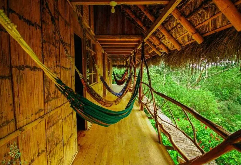 اتاق ساده سه‌ نفره, Hostal Pakay
