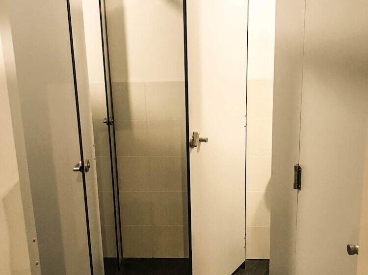 سرير فى غرفة مشتركه, Cantagua Hostel